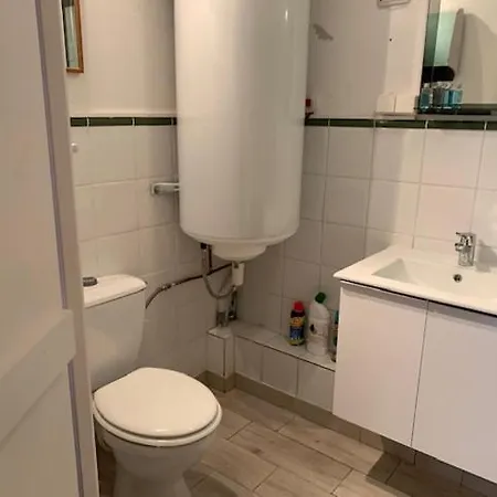 Bretoens Dorpshuis Holiday home Mael-Carhaix